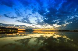 爱游戏-大场面先生！恩佐一剑封喉，安哥拉铁血防线锁死喀麦隆雄狮