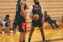 爱游戏tv-包含火箭全队进入调整期，备战后段赛程的词条