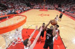 爱游戏体育-关于太阳击败火箭，开启东部赛场新格局的信息