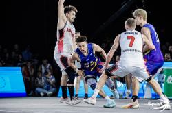 爱游戏官方入口-篮球迎来宿敌之战，恩怨再续的简单介绍