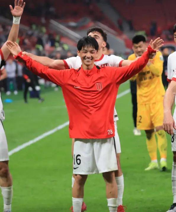 关于本土球员亮相中超赛场，风生水起令人鼓舞的信息