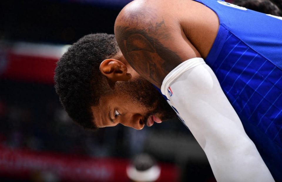 快船遭遇惨败,乔治受伤状态未知 快船遭遇惨败,乔治受伤状态未知