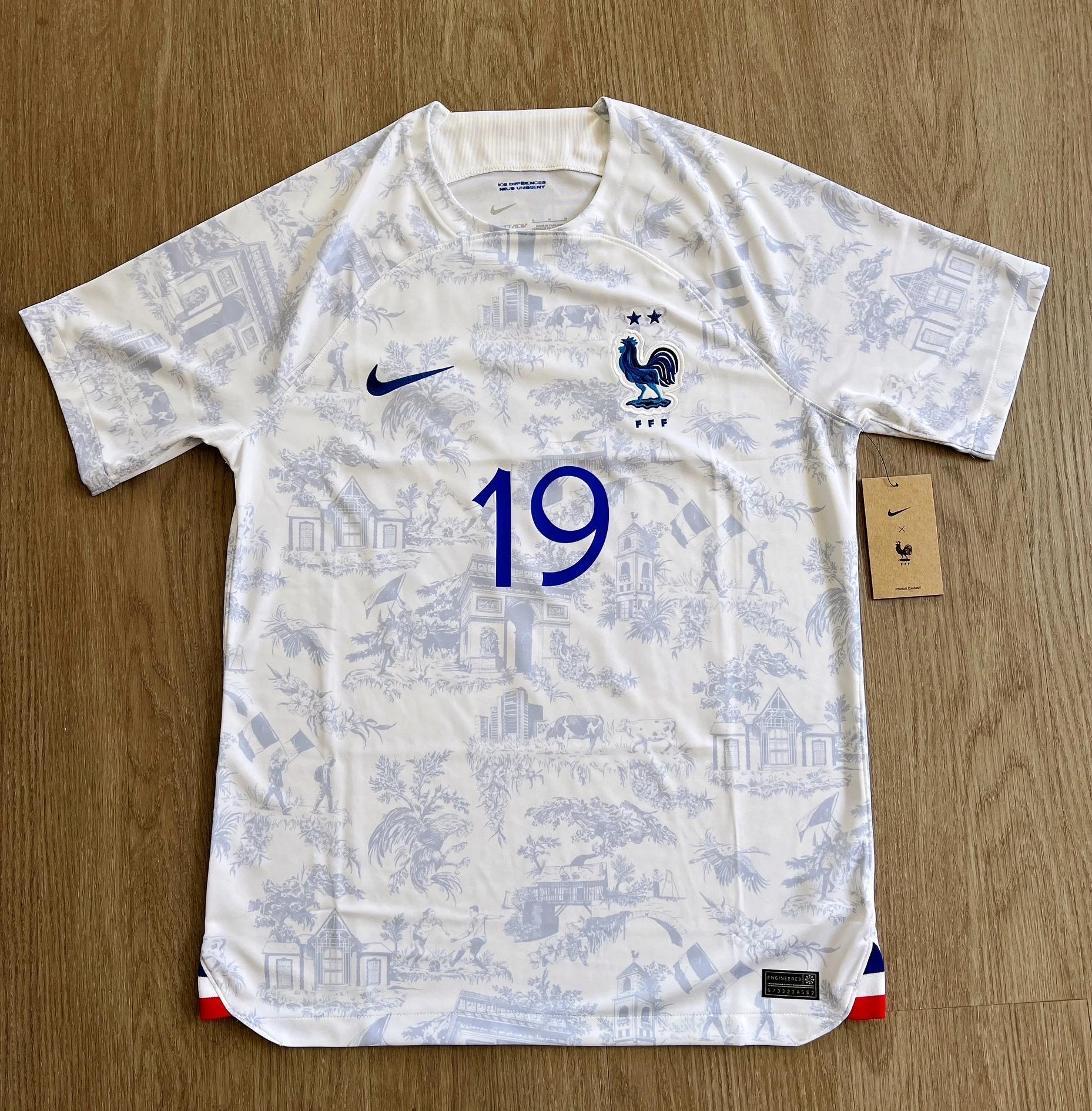 关于塞内加尔轻取英格兰,本泽马惊艳世界的信息 关于塞内加尔轻取英格兰,本泽马惊艳世界的信息