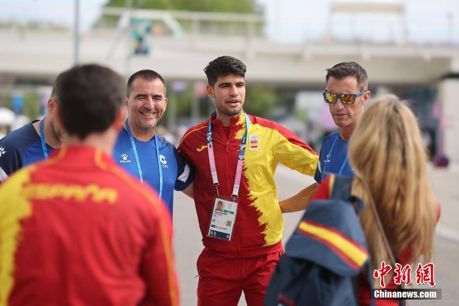 包含西班牙网球队力克世界网球队,阿尔卡拉斯制霸全场的词条 包含西班牙网球队力克世界网球队,阿尔卡拉斯制霸全场的词条